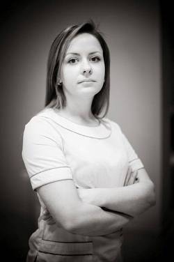 Дяковер Леся Ярославівна